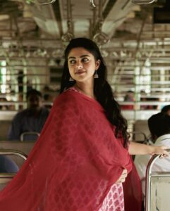 Siddhi Idnani Instagram - at the thought of you. 

Shot by - @deepak_durai_photography 
Hair & Makeup - @priya_durai_makeoverartistry 
Conceptualised by - @arunprajeethm