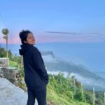 Siddhi Idnani Instagram - The idea is to fill life with stories to tell 💜🥰🥶 #kodaikanaldiaries @four_views 📍 Kodaikanal- Princess of Hills