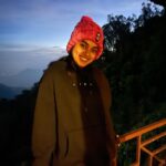 Siddhi Idnani Instagram - The idea is to fill life with stories to tell 💜🥰🥶 #kodaikanaldiaries @four_views 📍 Kodaikanal- Princess of Hills