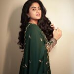 Siddhi Idnani Instagram - Just like the change of seasons 🍃 📸- @deepak_durai_photography Outfit - @label_afeera