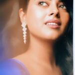 Siddhi Idnani Instagram - here’s to the ones that dream, foolish as they may seem ✨ Shot by @prachuprashanth Styled by @indu_ig Makeup @deepz_beautyjourney Hairstylist @soniyarameshbabu_muah Outfit @yaradesigners Jewelry @fineshinejewels Managed by @arunprajeethm