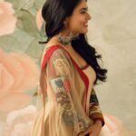 Siddhi Idnani Instagram - blessed beyond measure🤍 Wardrobe/styling : @labelswarupa 📸: @prachuprashanth Make up : @reenapaiva Hairstylist : @durga_hair_stylist @studioi.india @mizubackdrops @arunprajeethm