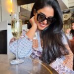Siddhi Idnani Instagram - to be happy in the now, unapologetically 💜🍍