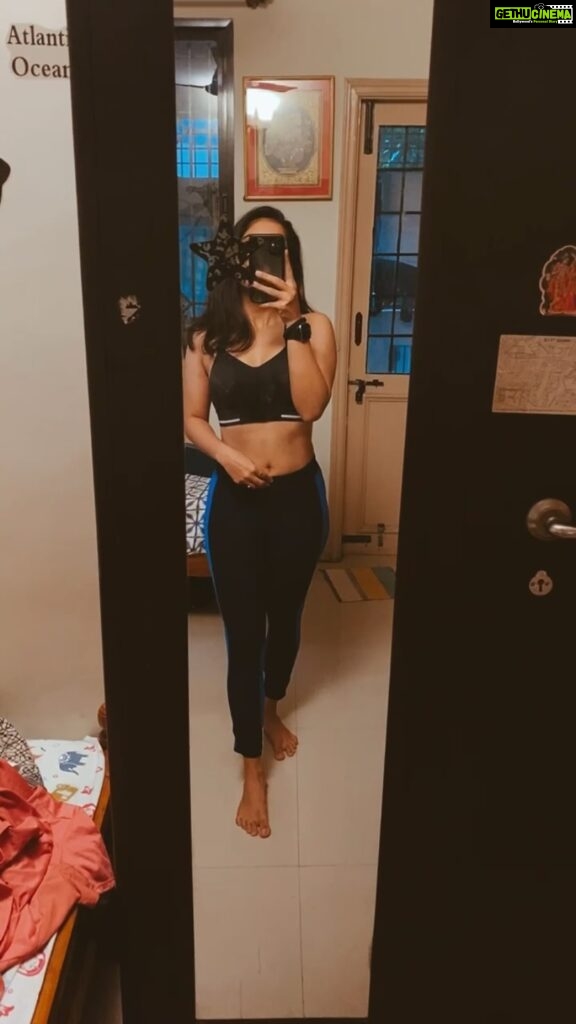 Siddhi Mahajankatti Instagram - • Growing stronger ft. @jesvin_15 • PS : One step at a time! Also good to be back with my workout routines!!! #trendingreels #trendingsongs #workoutmotivation #fridaymotivation #growingstrong #explorepage #feelitreelit Bangalore, India
