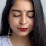 Siddhi Mahajankatti Instagram - This Diwali, effortlessly bring out your natural glow with @asabeautyindia I highly recommend their Everyday Mascara and creamy Lip and Cheek Tint. Just perfect for those dreamy long lashes and the perfect flush of colour to keep it simple and natural this festive season. All of asa’s products are sustainable and vegan. They have refills and minis to keep it travel friendly. Tag me with your natural Diwali look
