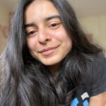 Siddhi Mahajankatti Instagram - • Can I wake up with good hair day like everyday god ? • PS : This is also a post for all those folks who keep commenting on my pictures with “ No make up “ or “Reduce your make up “. I guess you won’t find a difference anymore LOL. #selfshots #nomakeuplook Bangalore, India