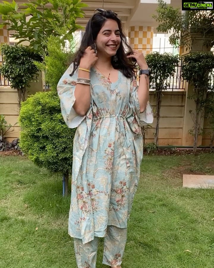 Siddhi Mahajankatti Instagram - • Rakshabandhan Ft. @shaureebyreenathakur • Outfit : @shaureebyreenathakur #rakshabandhanspecial #rakshabandhan #festivalsofindia Bangalore, India