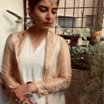 Siddhi Mahajankatti Instagram - •C•H•I•N•G•A•M• 1• 🌸 ____________________________________ Styling & 📸 : @adampallil Outift : @designs_by_lis #onamashamsakal #adampallil Bangalore, India