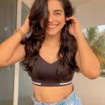 Siddhi Mahajankatti Instagram - • Jumping on the trend while vacationing 😂 • #explorepage #explore #trendingreels #trending #trend #trendingsongs #dancereels #dance #tiktok #tiktokdance