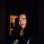 Siddhi Mahajankatti Instagram – • Golden hour selfies 🙈• PS: Still can’t keep my eyes open when I click selfies 😂 Bangalore, India