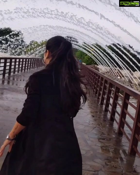 Siddhi Mahajankatti Instagram - • Running towards 2020! You guys are joining me right ? 🙈• VC : @rameezpoyil Aspire Park Doha Qatar