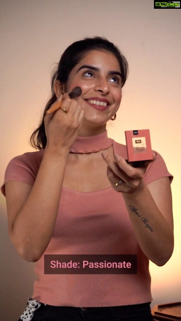 Siddhi Mahajankatti Instagram - Level up your everyday blush, with @maybelline new and improved Fit Me Blush! I decided to give my life a colorful upgrade to a #BlushThatFits you. This doesn’t just give you amazing colour payoff but also 16 hour flush that won’t fade. Don’t miss out on getting a blush that fits and flatters your every mood. You can find these cuties on @mynykaa #AD #Nykaa #maybellineindia