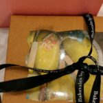Siddhi Mahajankatti Instagram - • I clearly remember, it was in my 11th grade that I was amused with @baketales_byfia wedding at first and then her artistic work in the field of baking .... And yesterday I received her cute goodies and I loved it.... They were Soo beautiful and the yummiest!!! Thanks a lot chech!! • PS: I think I know where to get my bday cake from now 🙈 Renai Cochin
