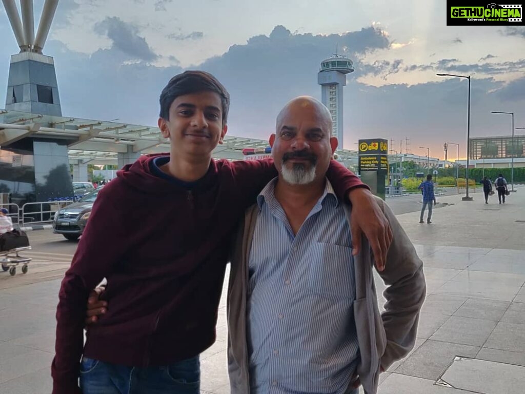 Siddhi Mahajankatti Instagram - • Goodbyes are painful! For the first time all of us went to drop appa at the airport and it was tough to hold our tears back • PS: Appa we love you ❤️ Bangalore, India