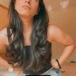 Siddhi Mahajankatti Instagram - • Mein Aisi Kyun Hoon?!?! • #trendingreels #trendingsongs #trending #trendingdances #me #multitasker #reels #reelsinstagram #dance