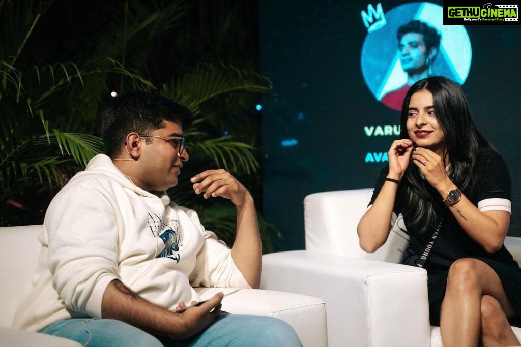 Siddhi Mahajankatti Instagram - • Life update - This was one of the best panel discussions I’ve ever been a part of till date 🔥• Thanks to @thehubbengaluru for hosting us ! PS : The last pic is certainly meme worthy, so bring it on! #explore #explorepage Bangalore, India