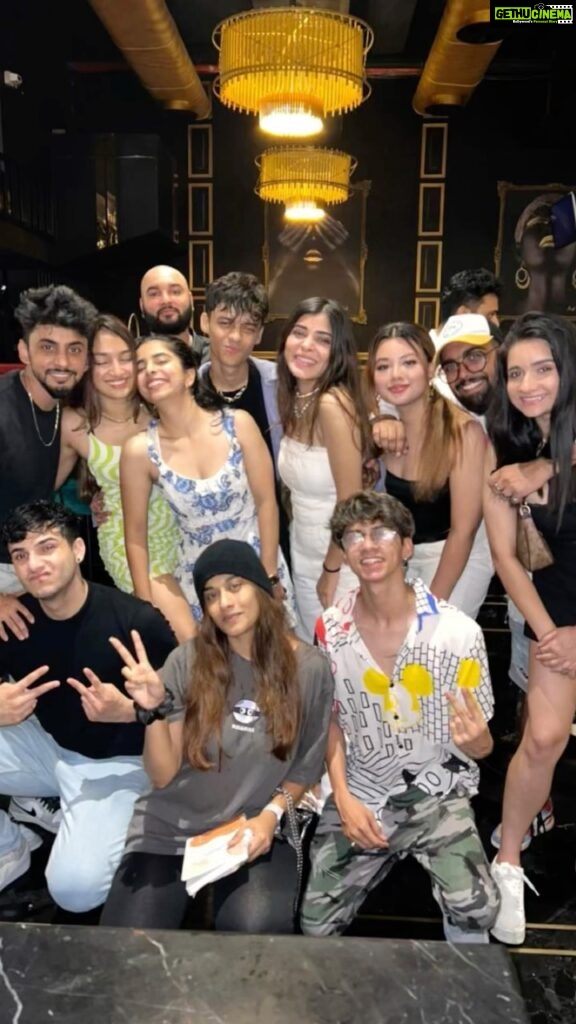 Siddhi Mahajankatti Instagram - • Missing my playground Fam a little too much ❤• PS : I just keep playing these videos on repeat! This is BTS of BTS @playground_global #playground #fam #trendingsongs #explorepage #explore #missyou