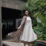 Sija Rose Instagram - 💕 . Pic: @stories_by_fari MUA: @vini_makeup_artist_ Attire: @byhand.in Stylist: @shantikrishna