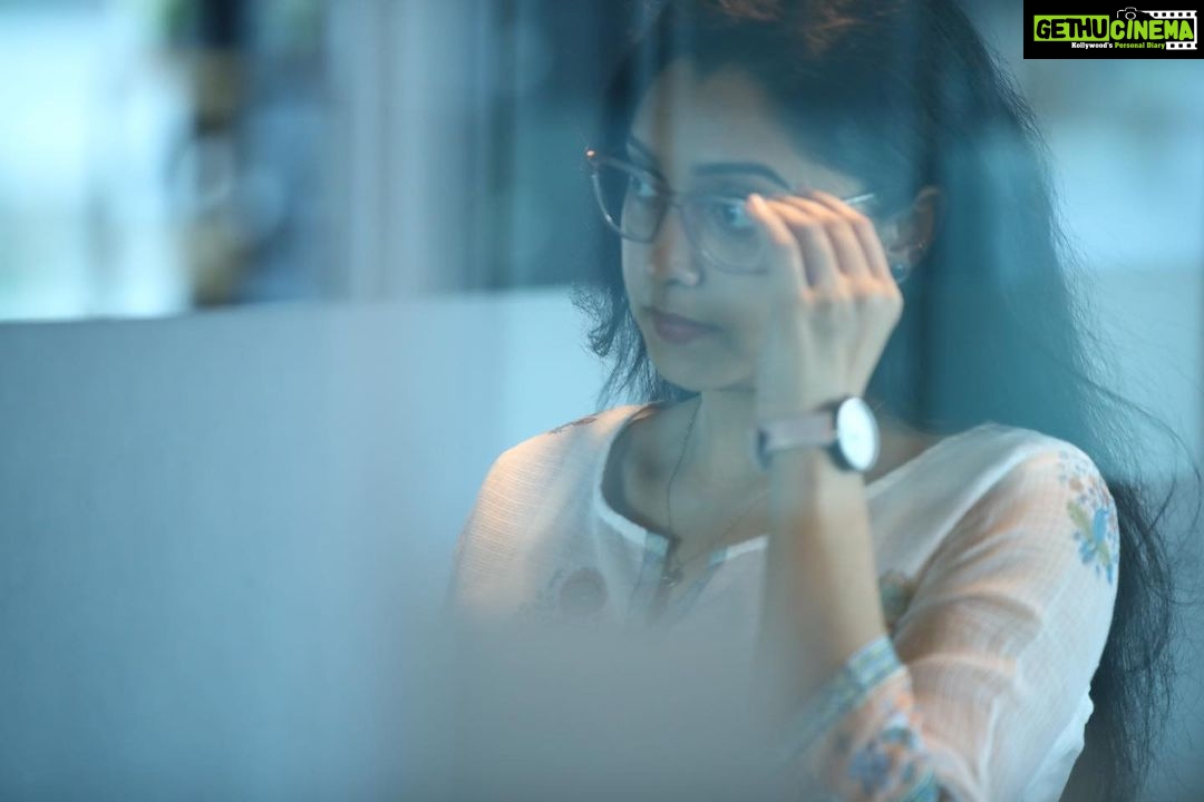 Sija Rose Instagram - Being Teena! My first day of Roy shoot started at Teena’s work place! A passionate journalist, woman of her word and a girl boss of her life! Creating her with those subtle looks and mannerisms. . #royteena #roymovie #malayalammovies #sijaarose