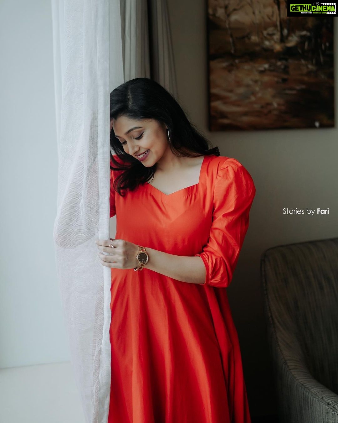 Sija Rose Instagram - . . . In frame @sija_rose_george Thanks @esquire.photography Styling @shantikrishna Makeup @vini_makeup_artist. Picture @stories_by_fari #actor #actors #movies #kerala #model #makeup #makeupartist #kochi #love #ernakulam #modeling #photooftheday #photographer #photo #photography Crowne Plaza Kochi