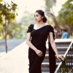 Sija Rose Instagram - 💎 . Jewellery: @elista_goldanddiamonds Click: @_ericfotos_ Styling: @neethu_nidhi Thanks @babinchiramel . #diamond #jewellery #brides #black #indianwear