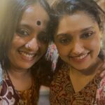 Sija Rose Instagram - UNKNOT snippets! . Unlearning is the key to growth . Attending UnKnot, an abhinaya workshop helped me break barriers within myself! Thank you @danceramyasuvi for welcoming us with activities which opened us emotionally and physically Pleasure meeting all the wonder women who made it with positive vibes! @the_advaitaa @shyamli_suneesh @narthaki_1999 @dpteey @shyamasugish @arya_mini_kishan @happyganga_ @aiswarya_rashmi @lakshmiii_05 @malavikaa_12 @greeshmakalamandalam @jishajjc