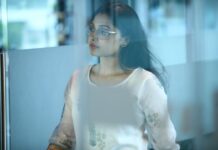 Sija Rose Instagram - Being Teena! My first day of Roy shoot started at Teena’s work place! A passionate journalist, woman of her word and a girl boss of her life! Creating her with those subtle looks and mannerisms. . #royteena #roymovie #malayalammovies #sijaarose