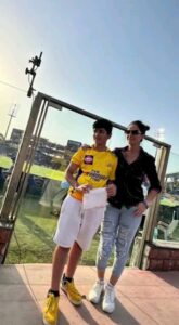 Simran Instagram - Heart pounding and adrenaline soaring! It's not just a game, but an experience that unites thousands. Watching my favorite team play was pure exhilaration 💛
#CSK #Yellove @starsportsindia