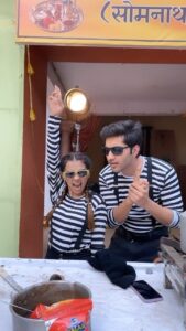 Simran Budharup Instagram - Note Bandi K Baad Band Robery 💵 🤣

#cute #funny #funnyreel #pandyastore #couple #couplereels #trending #trendingreels #couplegoals #moneyheist #heist