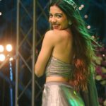 Simran Budharup Instagram - A Dash Of Desi🔥❤️ #love #indianwear #beautiful #sareelove #beautifulsaree #readymade #show #indiantv #bollywood #cute #grey #hair #makeup #dance #follow #pandyastore #follow #starplus #actor Picture Credit : @veer_photography606__