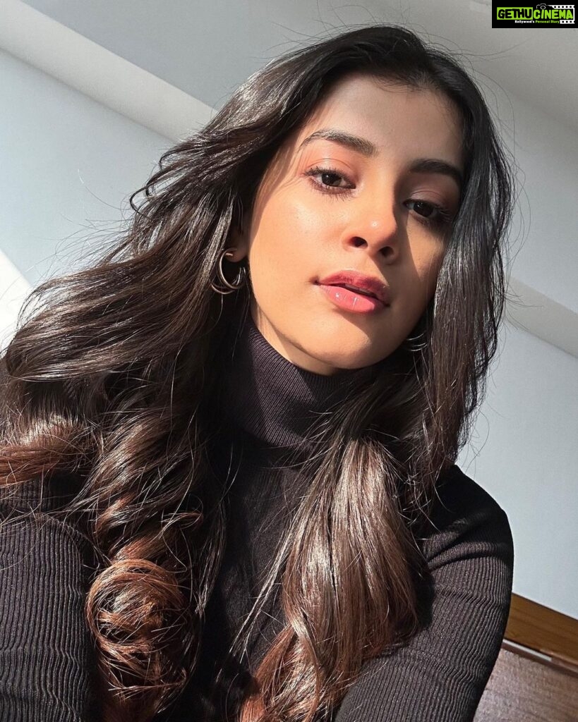 Simran Seehra Actress Simran Sharma HD Instagram Photos and Wallpapers April 2023 ...