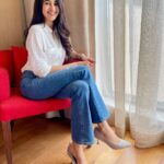 Simran Sharma Instagram – 🤍🤍🤍

#photooftheday #ootd #friyay #pizzalove