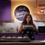 Sivaangi Krishnakumar Instagram - Did you try Sivaangi’s Choco Nut Mittai? It’s crunchy, chocolatey and I absolutely loved it! Visit select outlets of Sangeetha, Ganga Sweets and Hot Breads to try this super delicious dessert. And don’t forget to take a selfie with the sweet and tag @cadburyiniyakondattam to get featured in their page! #Cadbury #CadburyDairyMilk #CadburyIniyaKondattam #Iniya #TamilNadu #Chocolate #Sweet #Dessert #Sivaangi #Singer #Actor #ChocoNutMittai #RakeshRaghunathan #CelebrityChef #FoodHistorian