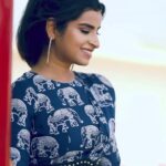 Sivaangi Krishnakumar Instagram – 💙🐘
#cookwithcomali 
VC @samjeremiahj 
Wearing @labelswarupa 
Makeup and hair @arupre_makeup_artist