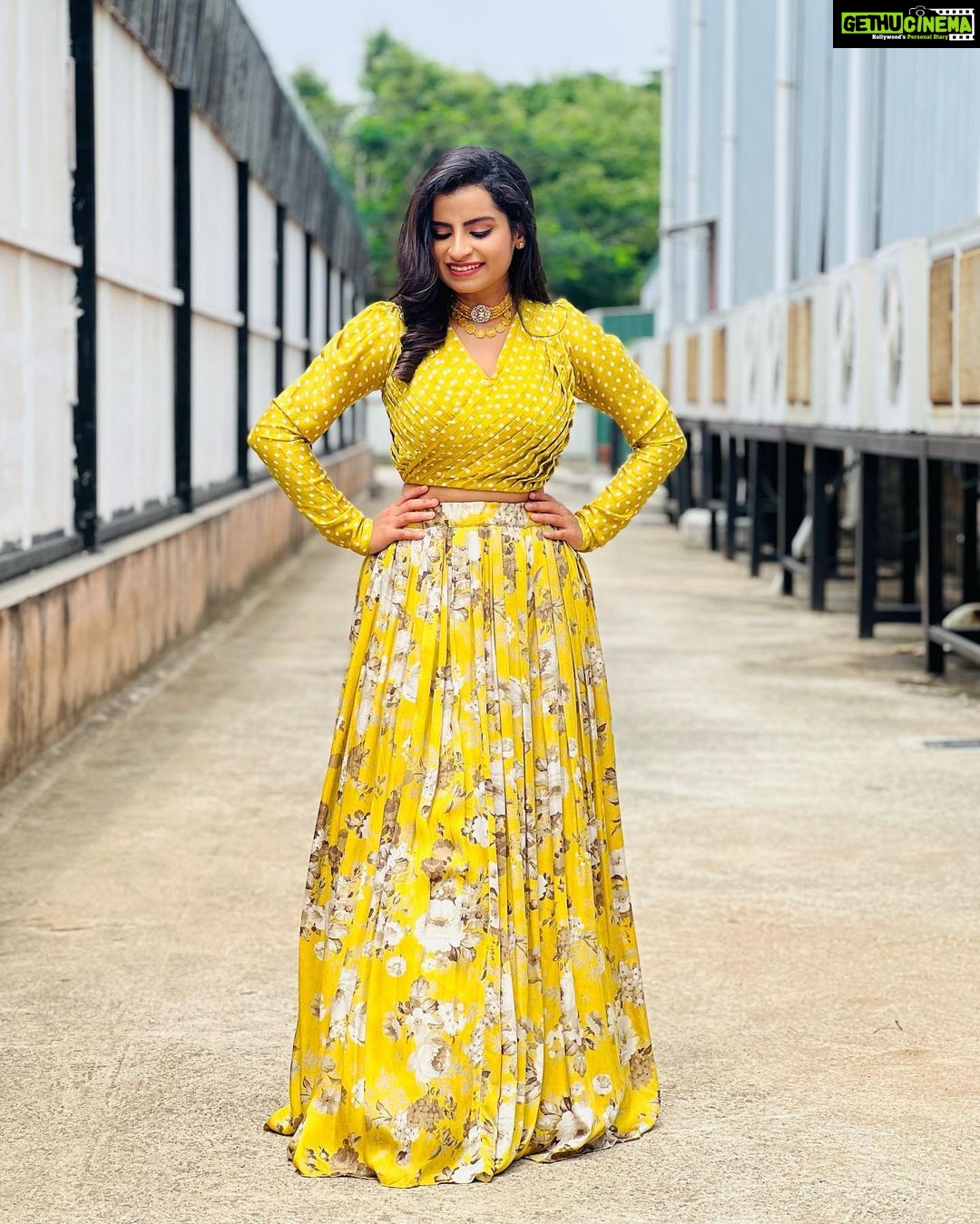 Sivaangi Krishnakumar Instagram - πππ Catch me on super singer 9 todayπ Wearing @diademstore.in Makeup @arupre_makeup_artist Pictures @maanasi.k ππ