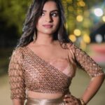 Sivaangi Krishnakumar Instagram – For @behindwoodsofficial gold icons! ❤️
Wearing @rehanabasheerofficial 
Styling @jayalakshmisundaresan 
Makeup @arupre_makeup_artist 
Photo @raghul_raghupathy
Retouch @retouch_by_gokul