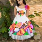 Sivaangi Krishnakumar Instagram – Hi🌸❤️
Handpainted dress from @styl_chennai 
Makeup @arupre_makeup_artist 
Photos @crackjackphotography thankyou for the last min shoot bro😬
#cookwithcomali
