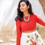 Sivaangi Krishnakumar Instagram – Red edition❤️
Outfit @elegant_fashion_way 
Hair and makeup @arupre_makeup_artist 
Photo @raghul_raghupathy 
Retouch @retouch_by_gokul