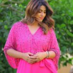 Sneha Instagram - I don't think I will ever get tired of wearing pink 💗💓💖 @clicks_by_ajay @itz_rajesh24 #lovepink #myfavirotecolor #alwazbekind #lovewatudo💕 #pinkdress #pinkgown #mrnmrs #etvtelugu #lifeisbeautiful