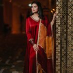 Sneha Instagram - You can not go back and change the beginning, but you can start from where you are and change the ending. @geetuhautecouture @geetunaidu03 @ashokarsh @vijiknr @bronzerbridaljewellery #weddingdress #festivalwear #sisterlove❤️ #lovewatudo💕 #liveinthemoment #salwarsuits
