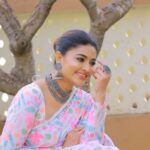 Sneha Instagram – The most beautiful thing you can wear is confidence.

@geetuhautecouture 
@clicks_by_ajay 
@rajesh_chinchili 

#sareelove #beyou #lifestyle #floralsaree #telugu #etvtelugu #mrnmrs #mylifemyway