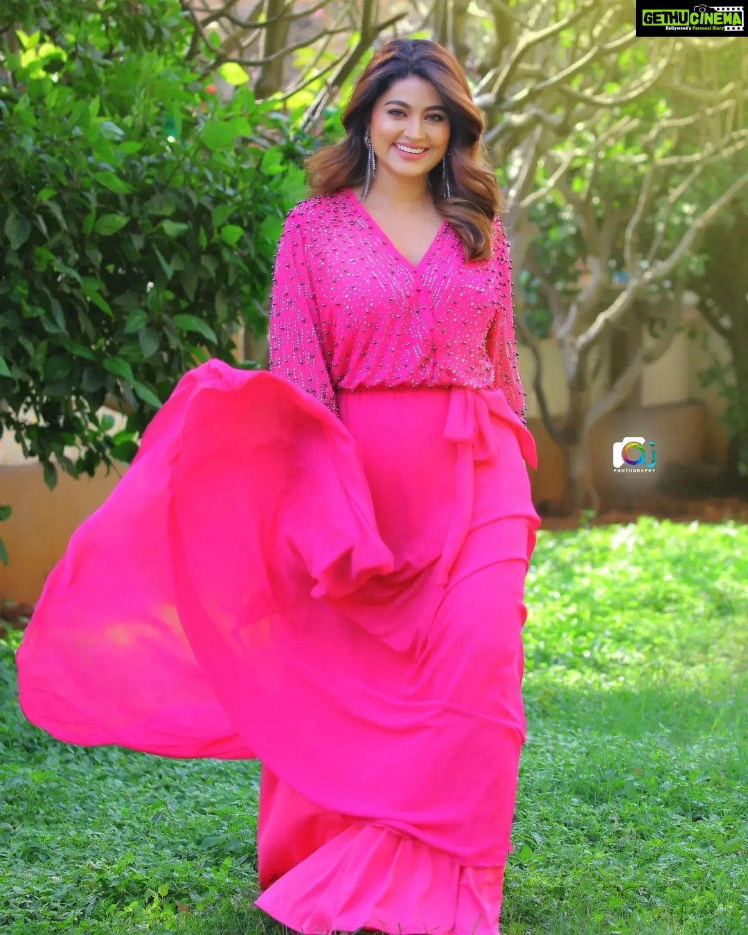 Sneha Instagram - I don't think I will ever get tired of wearing pink ๐๐๐ @clicks_by_ajay @itz_rajesh24 #lovepink #myfavirotecolor #alwazbekind #lovewatudo๐ #pinkdress #pinkgown #mrnmrs #etvtelugu #lifeisbeautiful