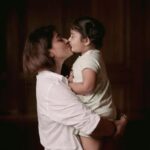 Sneha Instagram - Happy birthday my sunshine! You fill my heart, you fill my world, you fill my soul. The love you shower me is the most beautiful thing in the universe. Be the same naughty, caring, loving always. You taught us meaning of life! Love you to the moon and back🩷❤❤ #aadyanthaa #daughterlove #monndaughter #birthdaygirl #fillmyheart #love #liveinthemoment