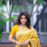 Sneha Instagram - Blouse - @geetuhautecouture Maharani collection - @nacjewellers Saree - @she_fashionzoffl Photography - @ashokarsh Hair- @vyshalisundaram_hairstylist #sareelove❤️ #banaras #banarasisaree #neveroutofstyle #bekind #mylove