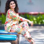 Sneha Instagram - We are all in the same game, just at different levels. @geetuhautecouture @geetunaidu03 @ashokarsh @vijiknr @vyshalisundaram_hairstylist @crowneplazachn #mylifemyway #juslove #sisterlove❤️ #chillvibes #coordset #designerwear #fashion #summerwear