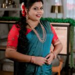 Sneha Sreekumar Instagram - Actores @sreekumarsneha 📸 @deepakplassery @parakkat_jewels @makeupbyanil @anuthreadsbridalstudio #keralasaree #mallu #actor #cochi #mallugirl #keralaattraction