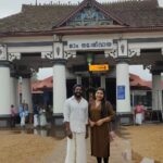 Sneha Sreekumar Instagram - 🙏 #blessed #vaikom #marimayam #happylife Vaikom Mahadeva Temple