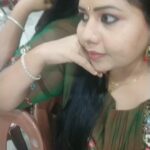 Sneha Sreekumar Instagram - മണ്ടു അമ്മൂമ്മ 😀😀 #marimayam #mandu #reelsinstagram #reelsinsta #reelsvideo❤️ #reelsupload #reelsuploaded #reelsindia