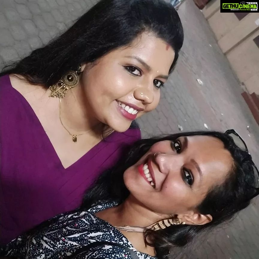 Sneha Sreekumar Instagram - Happiness unlimited ❤❤ @dileeshpothan @saran_jith_actor @rameshvarmack