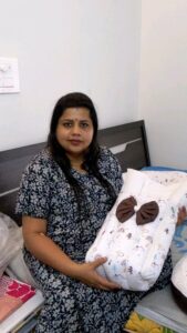 Sneha Sreekumar Instagram - Thank you @little_hues for  this gift ❤️
Costume @paraiso_comfortwears
#pregnancy #9thmonthpregnancy #babycare